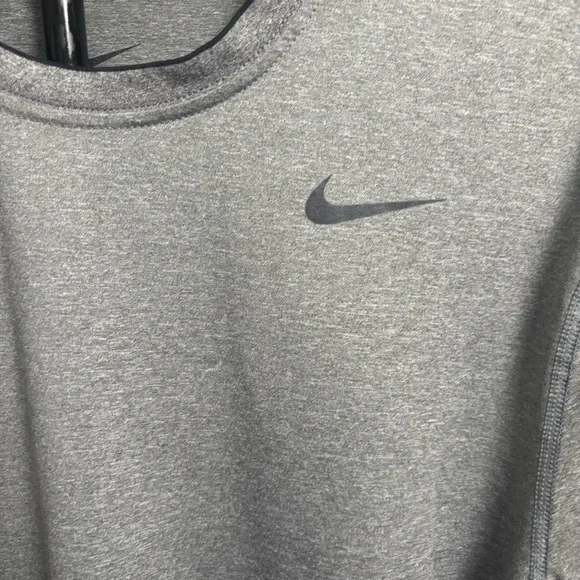 Nike Pro Combat Dri Fit Fitted GreyShort Sleeve Performance Men’s Large Shirt - Picture 6 of 12